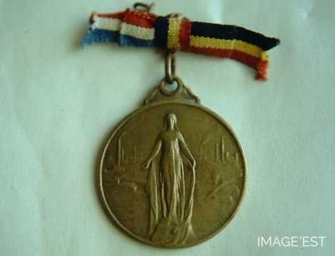 Médaille du centenaire de la Providence